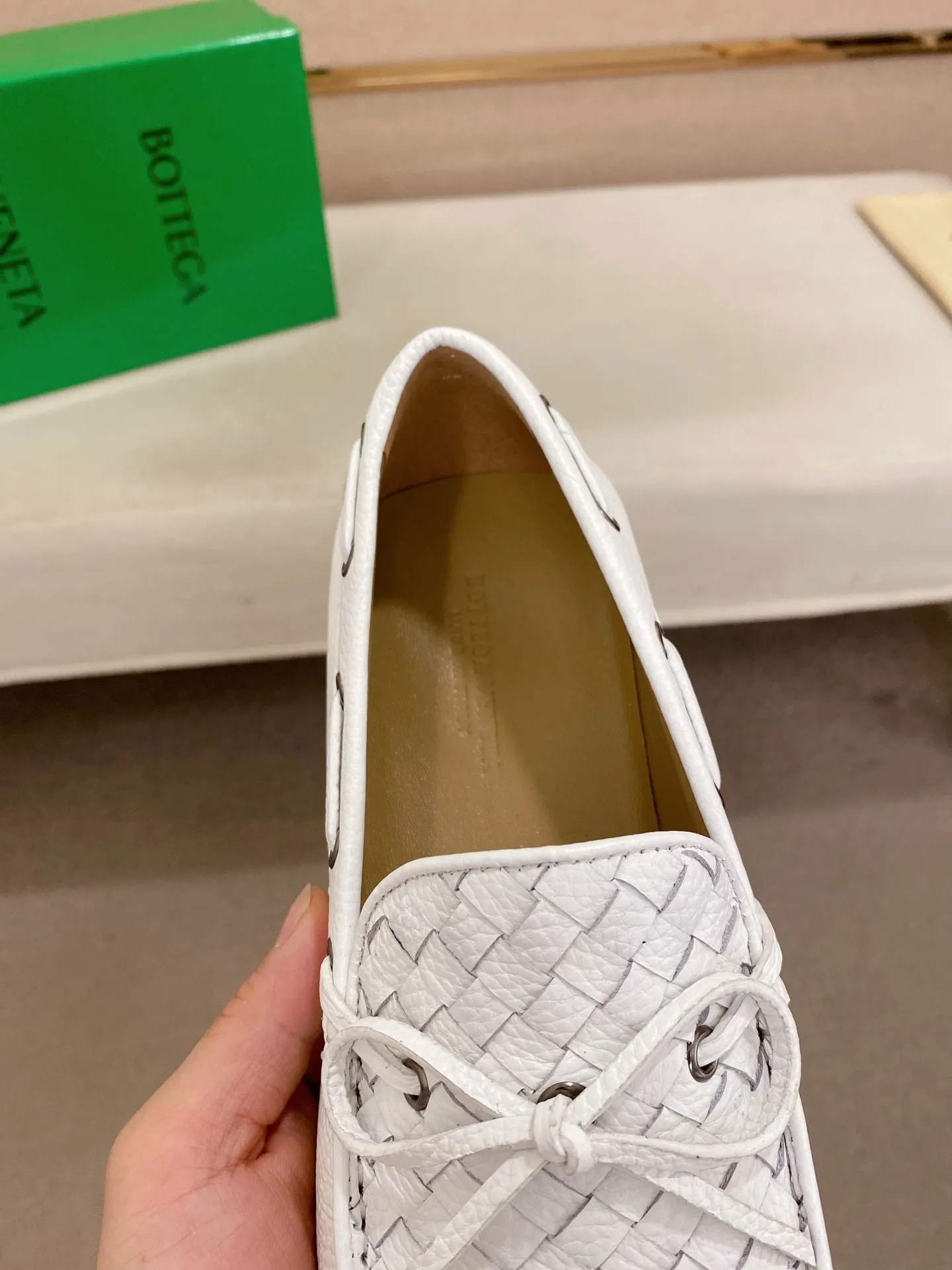 Men's shoes 💰 400💰 (Niu Li + Niu Pad) [BV] latest hot style‼ ️Casual men's shoes, uppers imported deer pattern first-layer cowhide ➕Full imported cowhide lining✔️Exquisite workmanship, excellent foot feel, special rubber soles✔️, cool and fashionable, the latest fashion, fashionable outsole, hurry up. Code number: 38-44 (can be customized to 37.45, non-refundable)